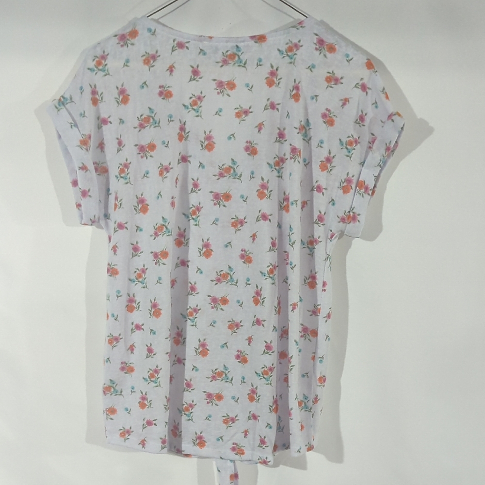 Pastels Floral V-Neck Blouse with Tie-Front - Picture 4 of 6